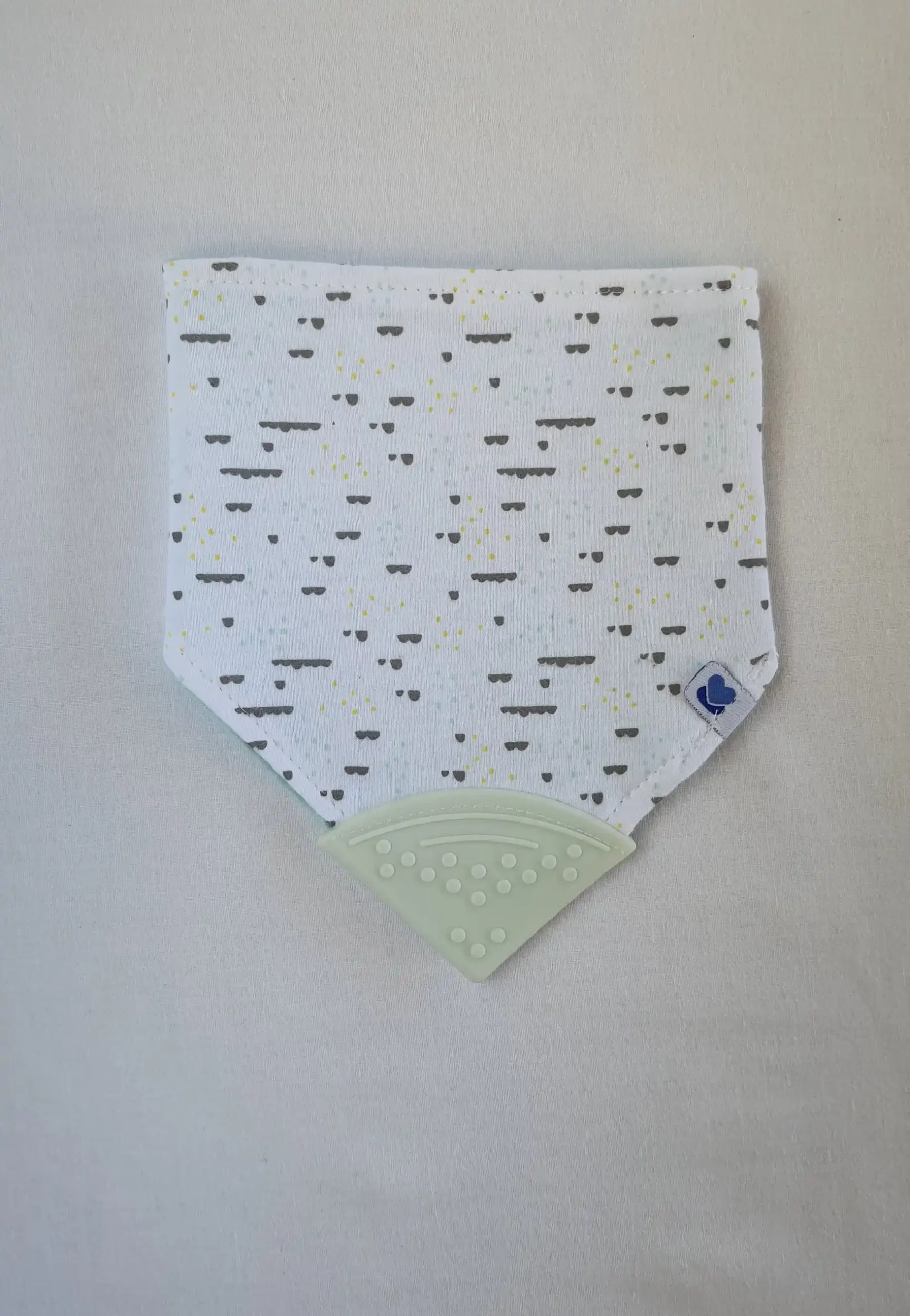 Bandana baby bib with teether - Mint