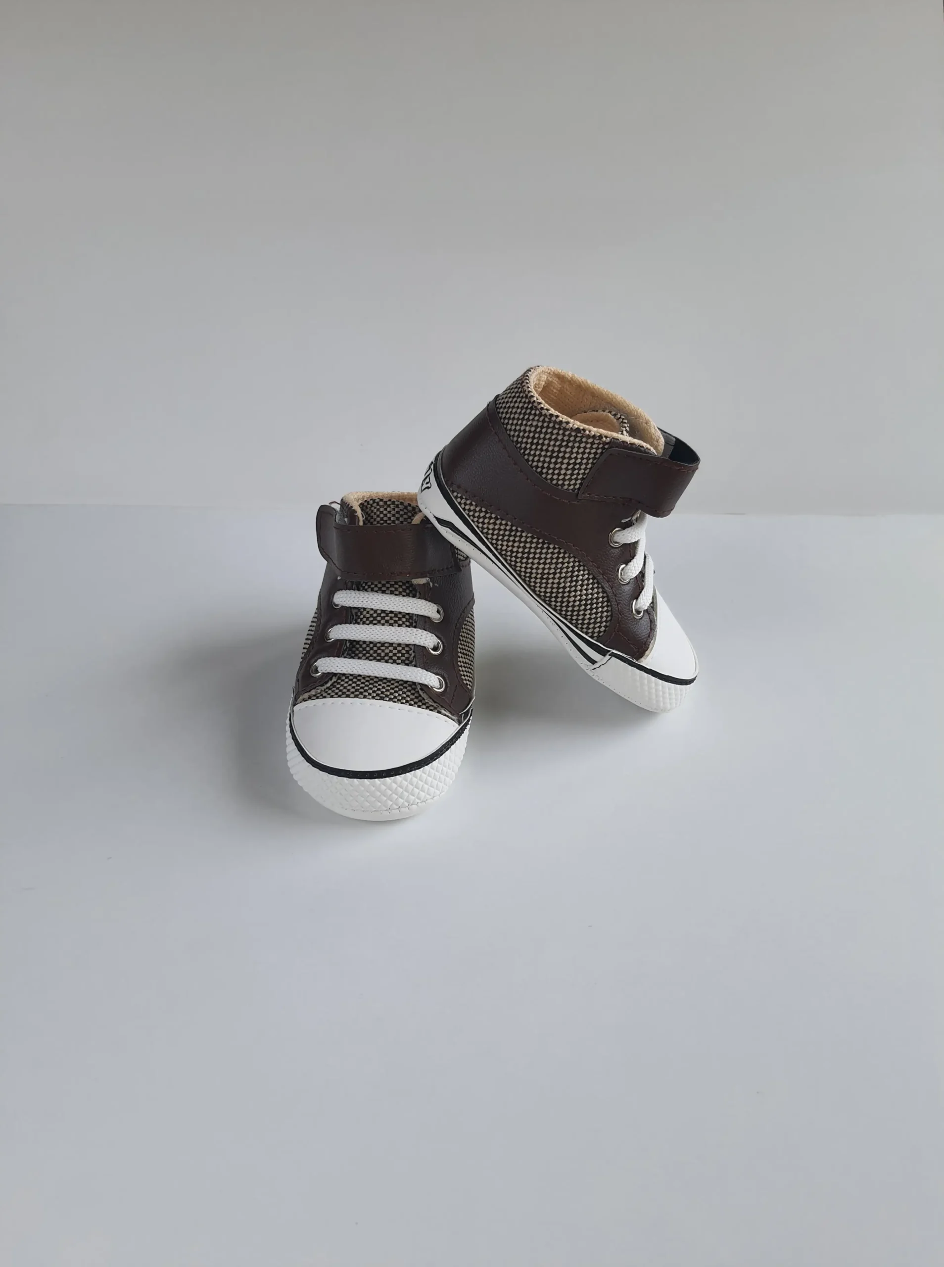 Βρεφικά παπούτσια αγκαλιάς - Old School Καφέ